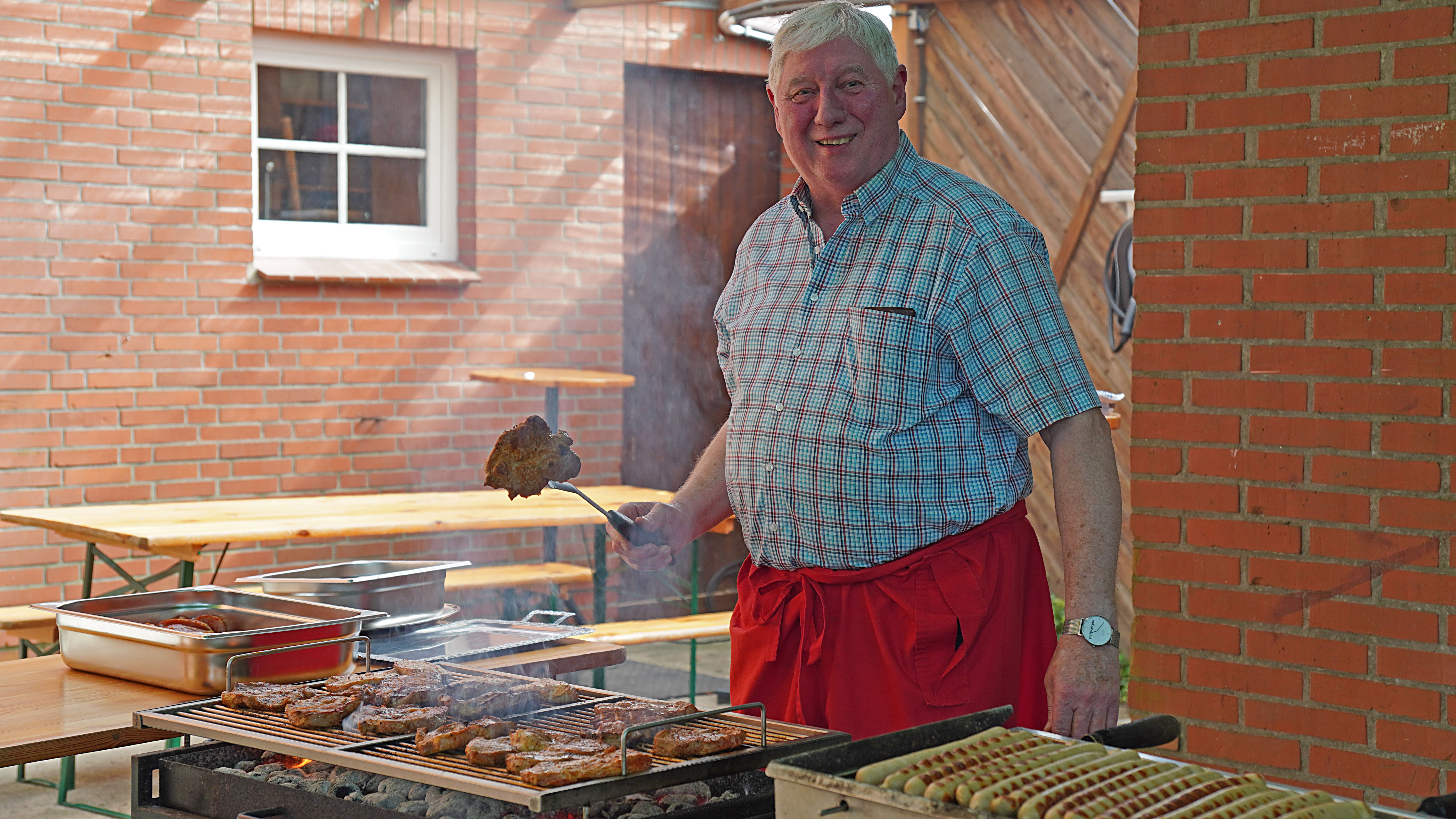 Grillmeister Joachim Zumbrägel