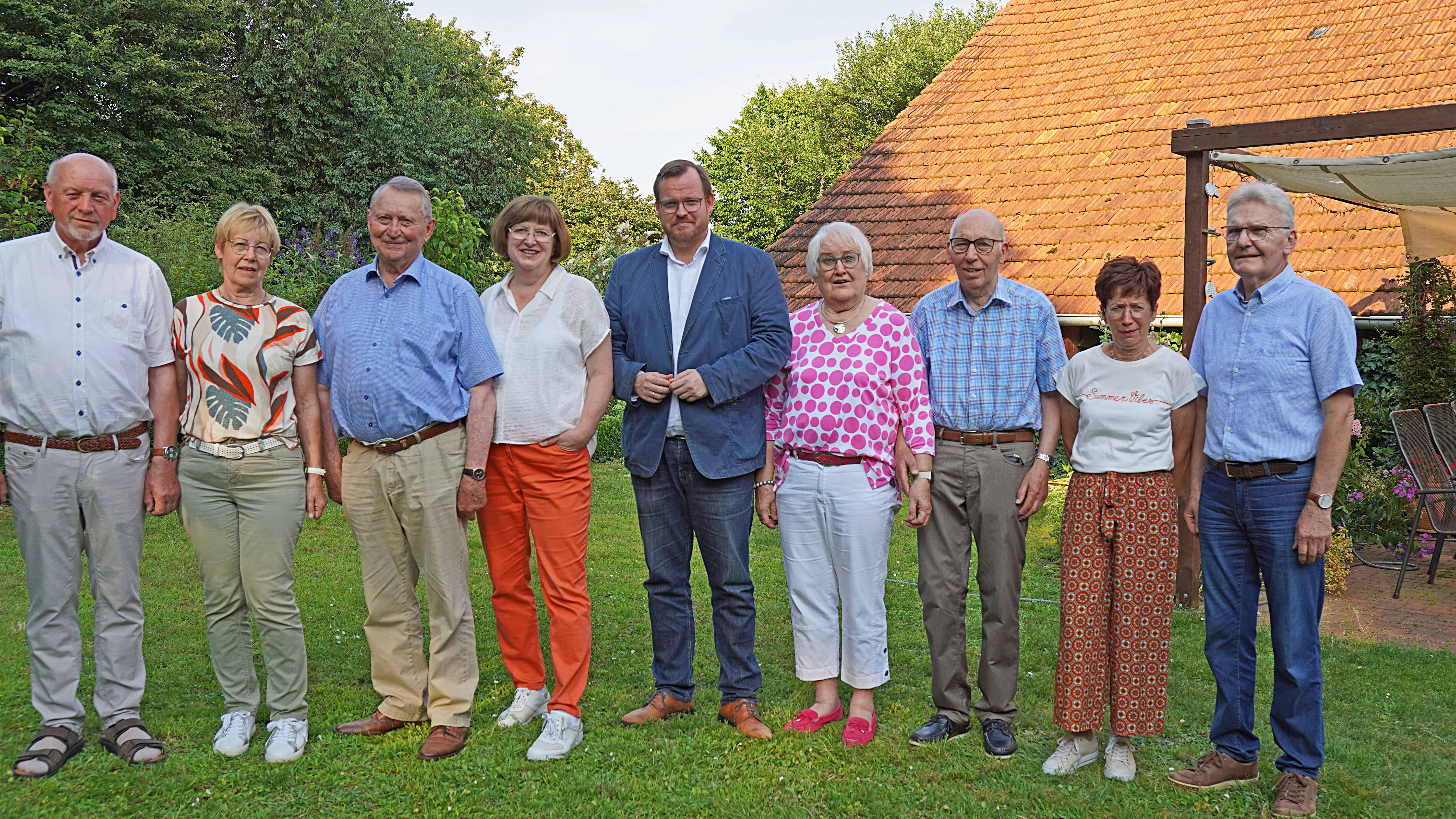 v. l.: Josef Müller mit Frau Sigrid, Franz Benediek, Christa Lamping, CDU-Stadtverbandsvors. und stellv. Bürgermeister Philip Wilming, Maria und Gottfried Grieshop, Maria und Otto Rauert.
