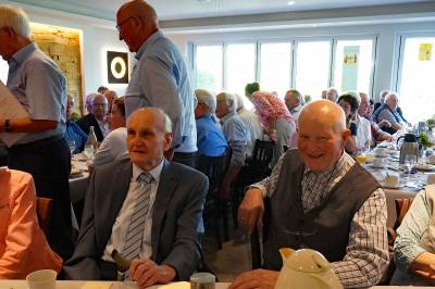 Zwei Urgesteine der Senioren-Union Kreisverband Vecht - Josef Wawrzinek und Egon S. Mller.