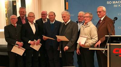 v. links: Paul Rieelmann; Bjrn Thmler (MdL); Gnther Sdbeck; Stefan Siemer (MdL); Josef Warnking; Bernhard Wienhold; Georg Strieker; Karl-Heinz Oevermann; Clemens-August Krapp